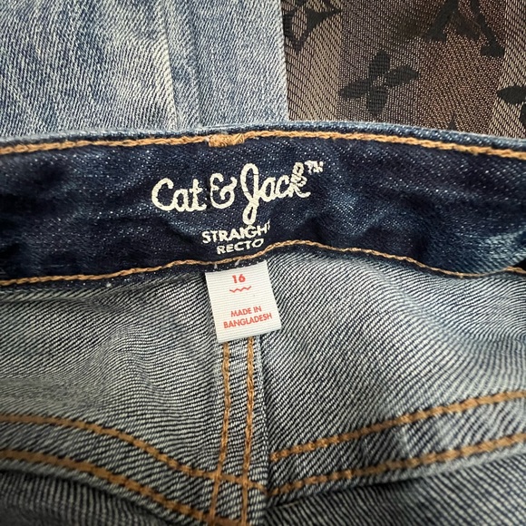 Boys size 16 straight leg jeans 💎2/$10 - Picture 4 of 4